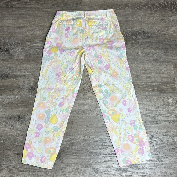 Talbots Women’s Mid-Rise Perfect Crop Capris Pants Abstract Floral White Sz 4 - Picture 7 of 12